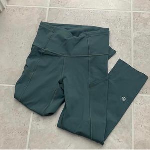 Lululemon cropped leggings